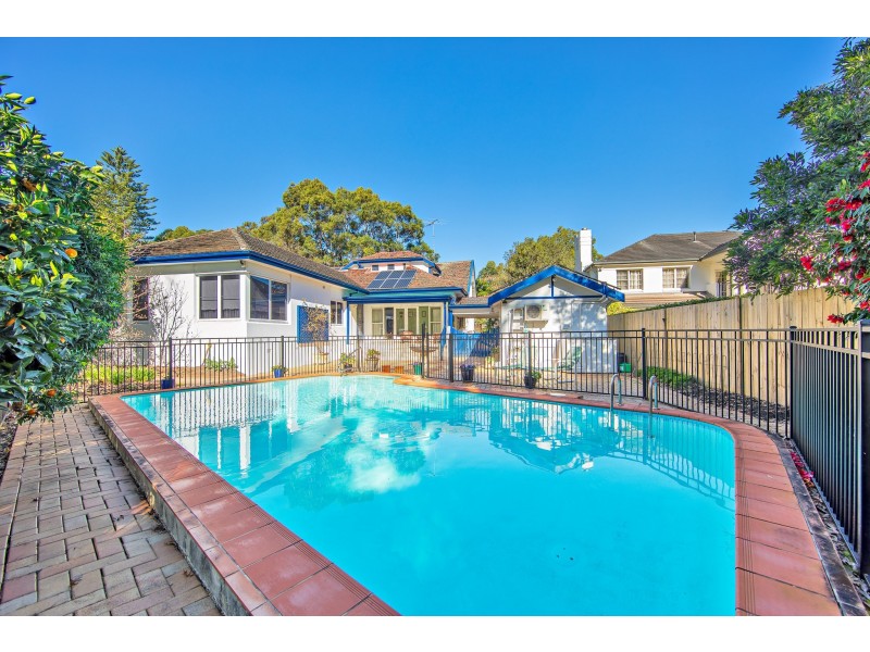 8 Kintore Street, Wahroonga NSW 2076