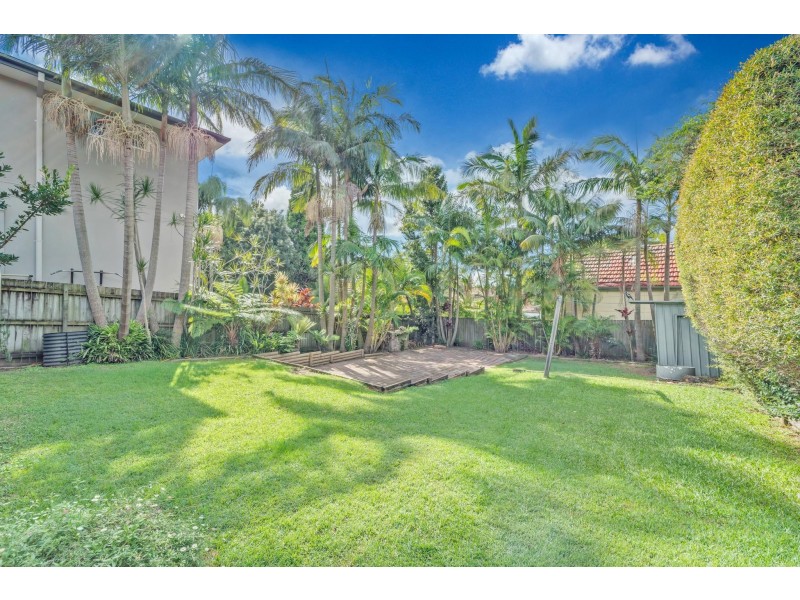 24 Frenchs Forest Road, Seaforth NSW 2092