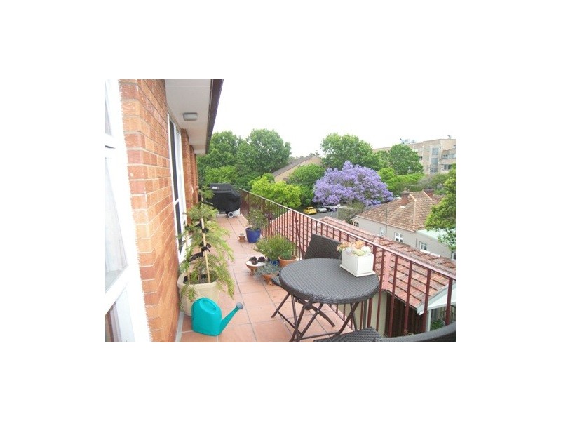 18/168 Falcon Street, Crows Nest NSW 2065