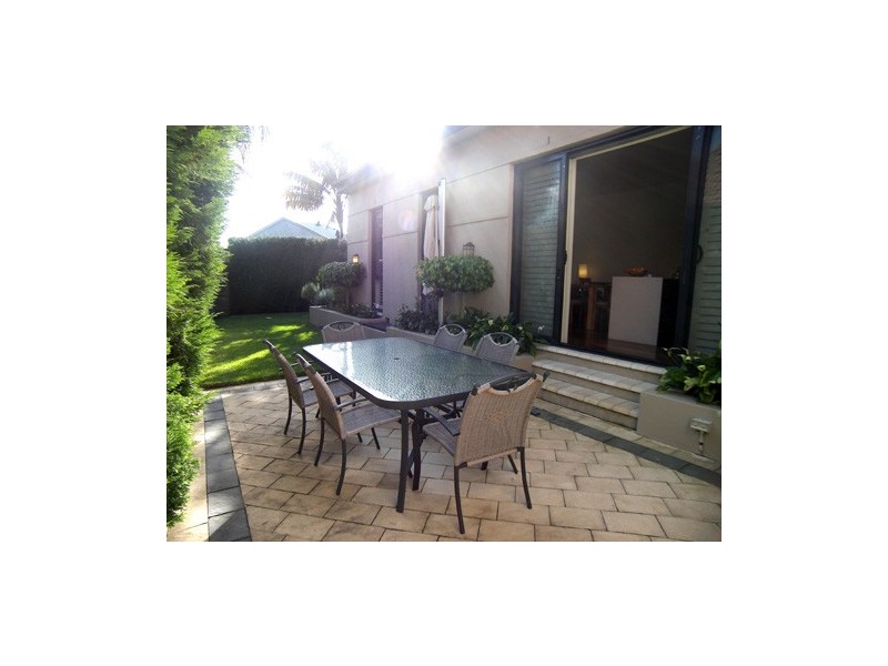 20 Raymond Road, Neutral Bay NSW 2089