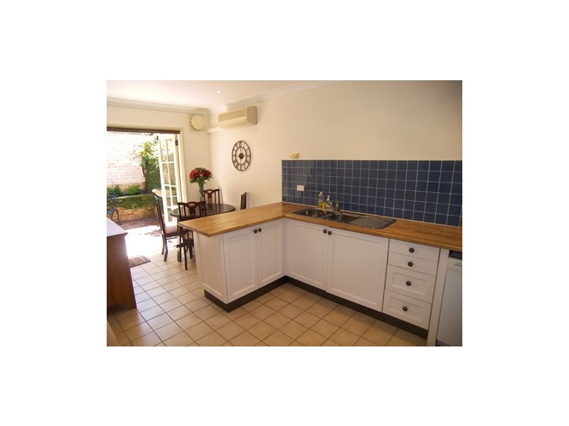 99 Ernest Street, Crows Nest NSW 2065