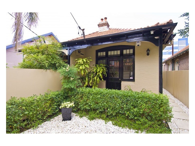 13 Park Ave, Neutral Bay NSW 2089