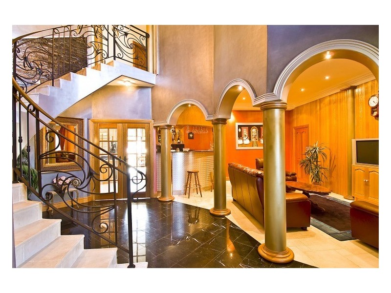 11 Tisane Ave, Frenchs Forest NSW 2086