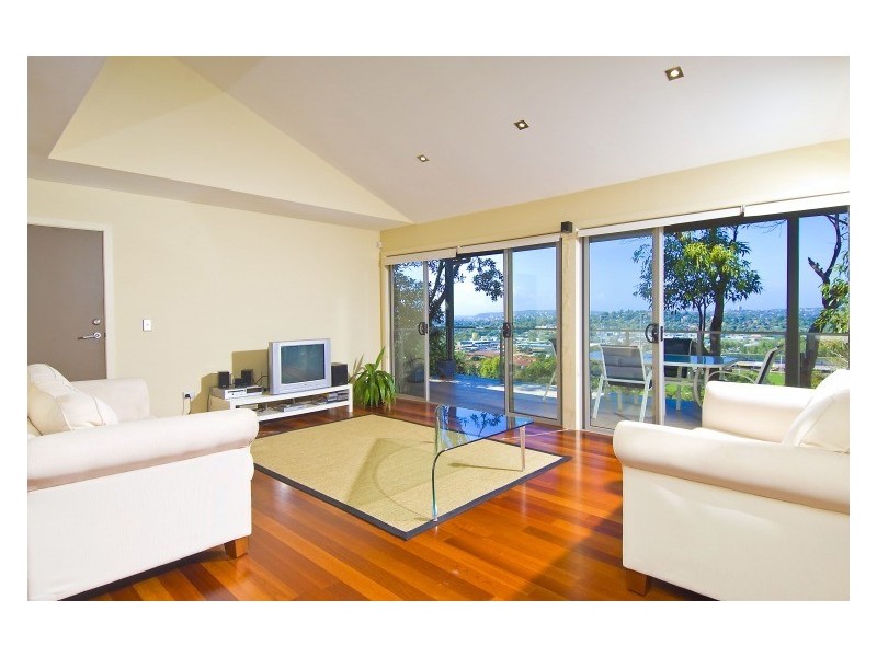 31 Alfred Rd, Narraweena NSW 2099