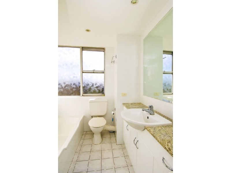 8D/80 Shirley Road, Wollstonecraft NSW 2065