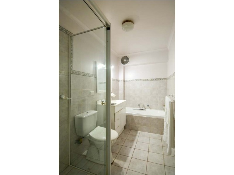 8/61 Yeo St, Neutral Bay NSW 2089