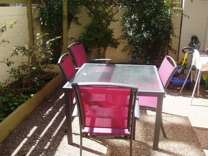 2/8 Westleigh St, Neutral Bay NSW 2089