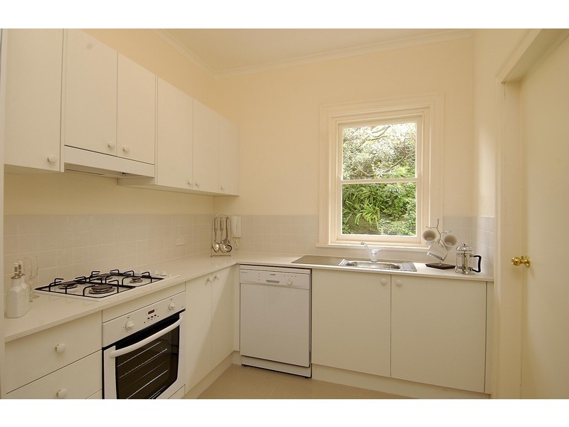 3/2 Hollowforth Ave, Neutral Bay NSW 2089