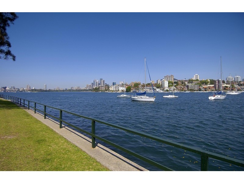 3/2 Hollowforth Ave, Neutral Bay NSW 2089