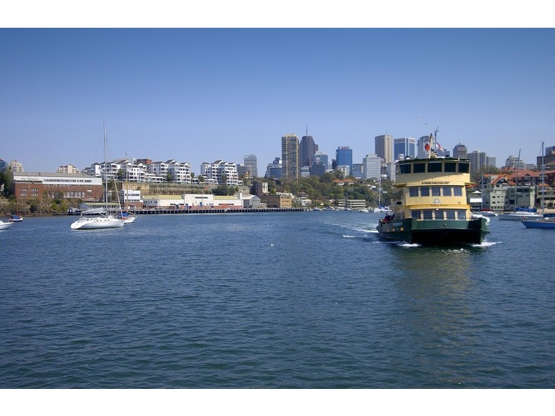 1/2 Hollowforth Ave, Neutral Bay NSW 2089