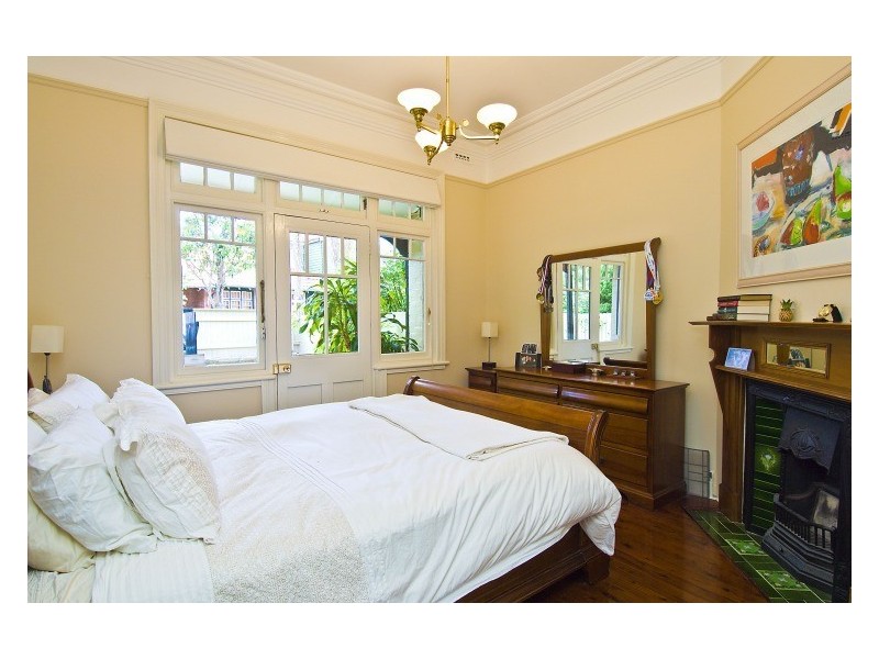 13 Park Ave, Neutral Bay NSW 2089