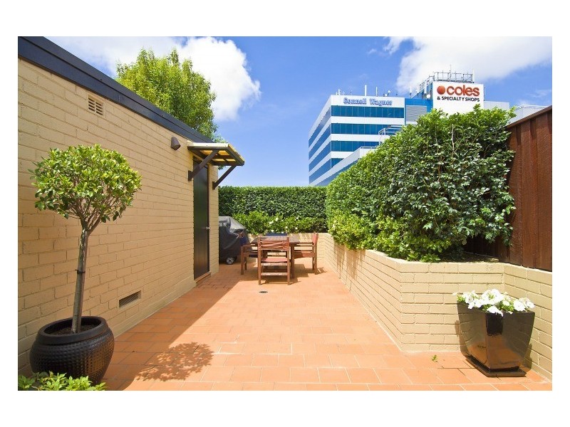 13 Park Ave, Neutral Bay NSW 2089