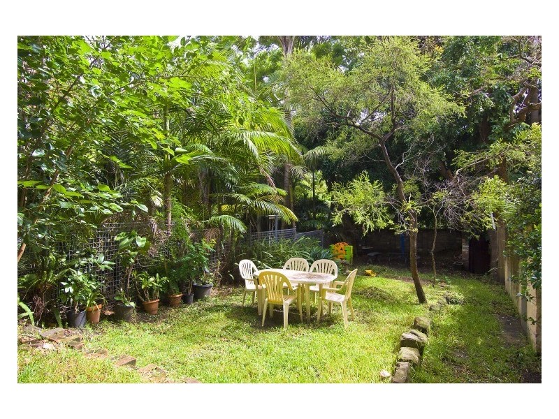 30 Willoughby St, Kirribilli NSW 2061