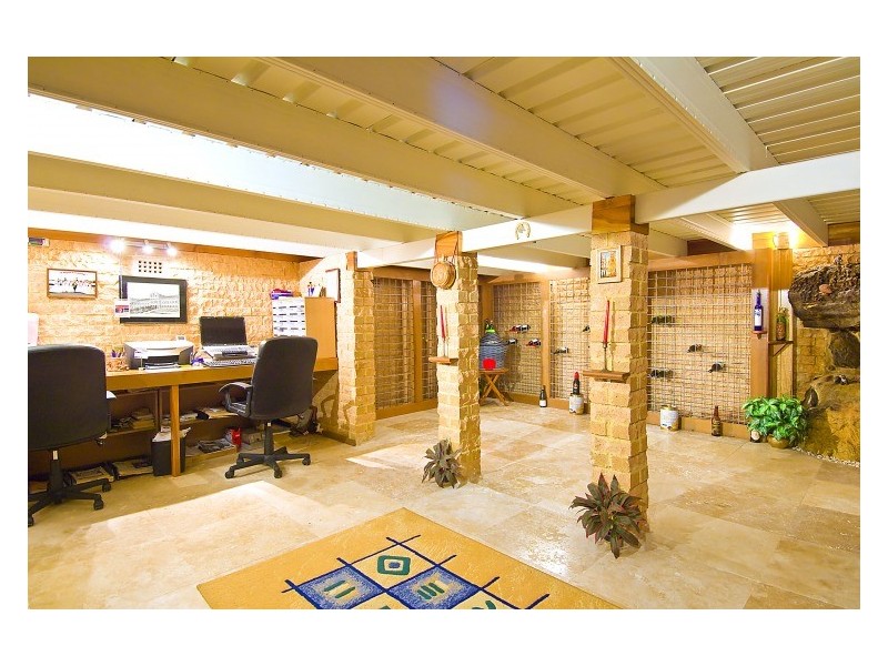 11 Tisane Ave, Frenchs Forest NSW 2086