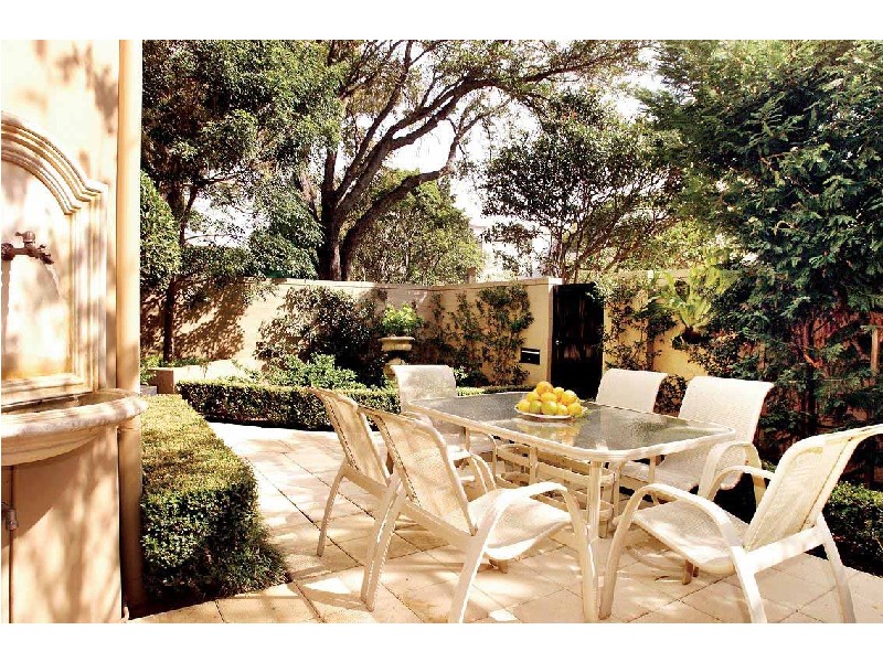 2/19 Watson St, Neutral Bay NSW 2089