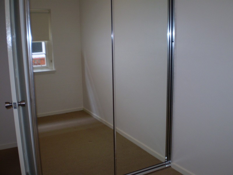 2/6 Bradly Avenue, Kirribilli NSW 2061