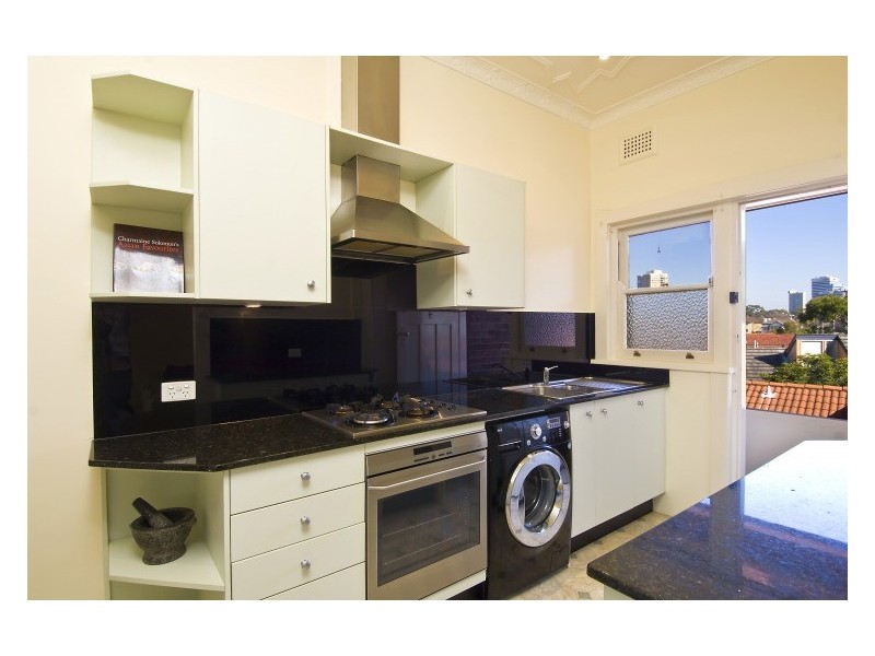 10/100 Kurraba Rd, Neutral Bay NSW 2089