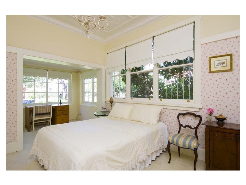 14 Hipwood St, Kirribilli NSW 2061