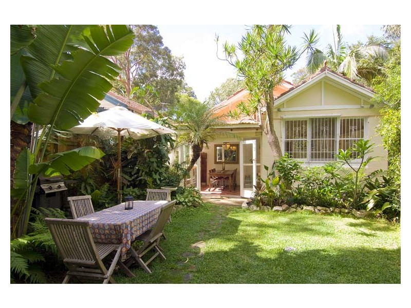 14 Hipwood St, Kirribilli NSW 2061