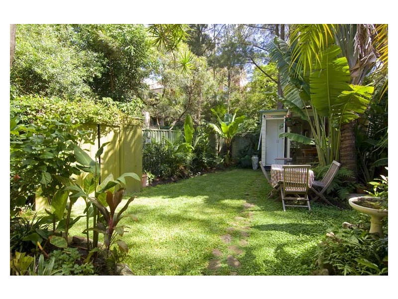 14 Hipwood St, Kirribilli NSW 2061