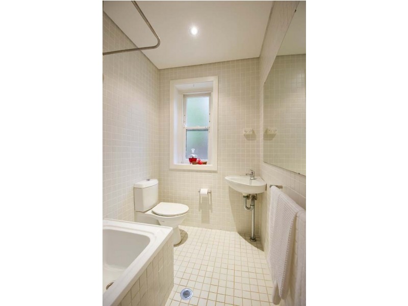 2/7 Clanalpine St, Mosman NSW 2088