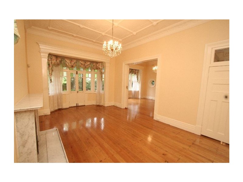 107 Raglan Street, Mosman NSW 2088