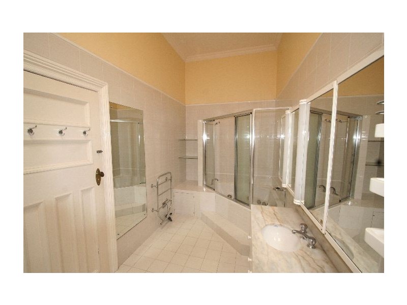 107 Raglan Street, Mosman NSW 2088