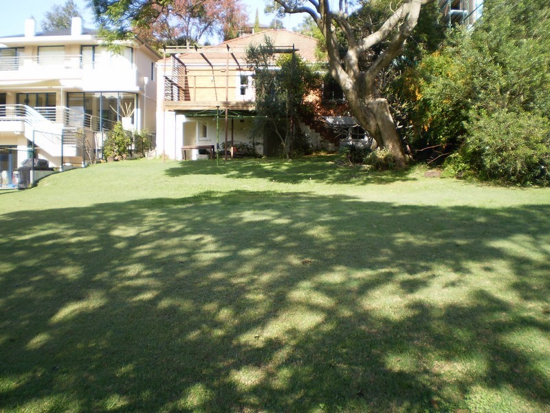 9 Carrington Av, Mosman NSW 2088