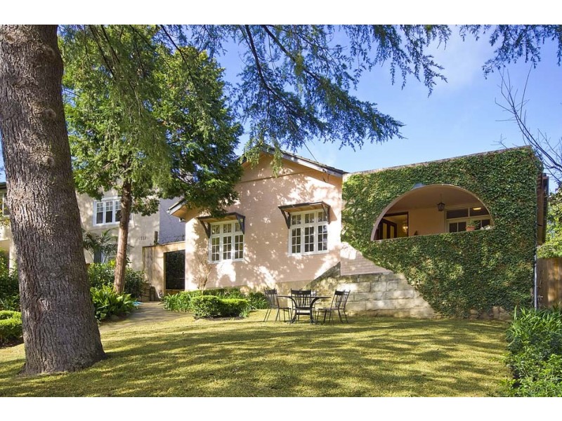 4 Pockley Avenue, Roseville NSW 2069