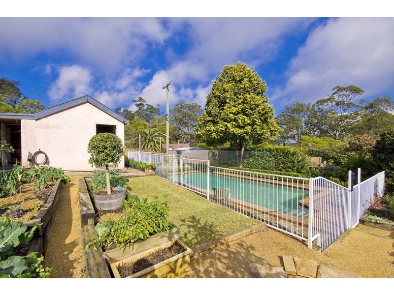 4 Pockley Avenue, Roseville NSW 2069