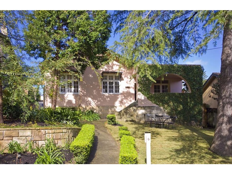 4 Pockley Avenue, Roseville NSW 2069