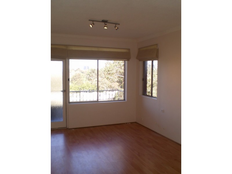 10/1 Morden St, Cammeray NSW 2062