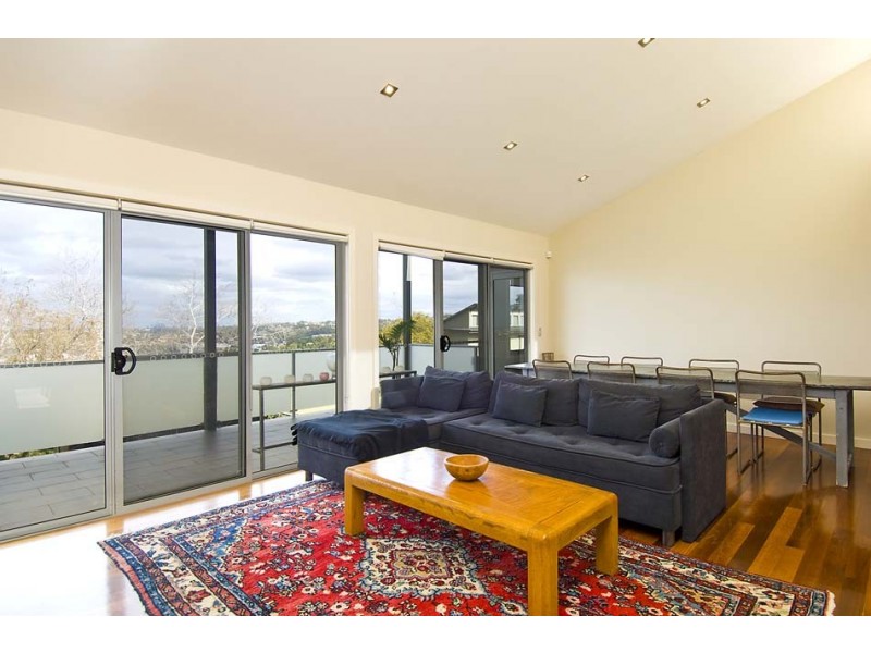 33b Alfred Road (off De Chair Road), Narraweena NSW 2099