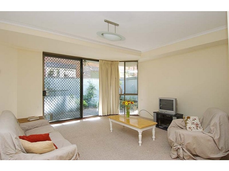 8/61 Yeo St, Neutral Bay NSW 2089