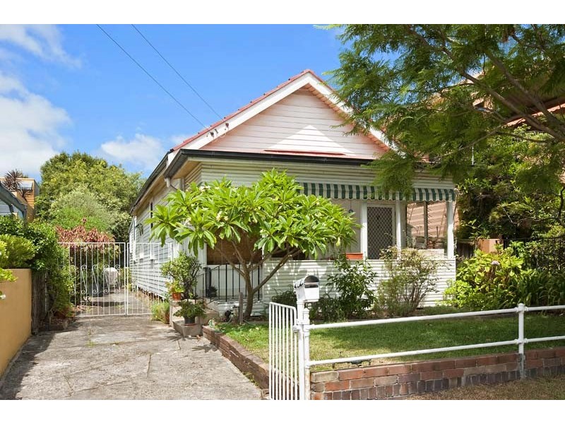 12 Lower Almora Street, Mosman NSW 2088