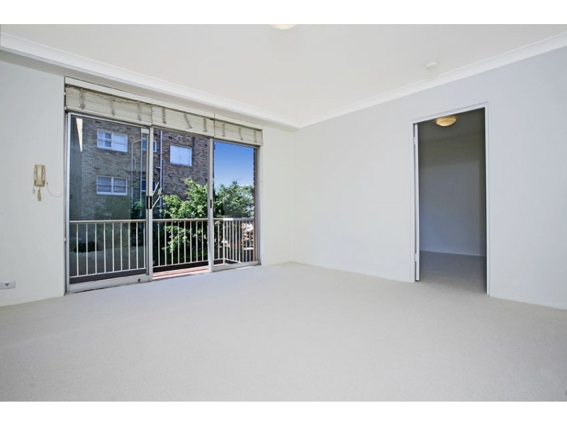 2/13 Harriette St, Neutral Bay NSW 2089