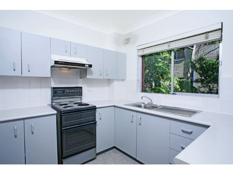 2/13 Harriette St, Neutral Bay NSW 2089