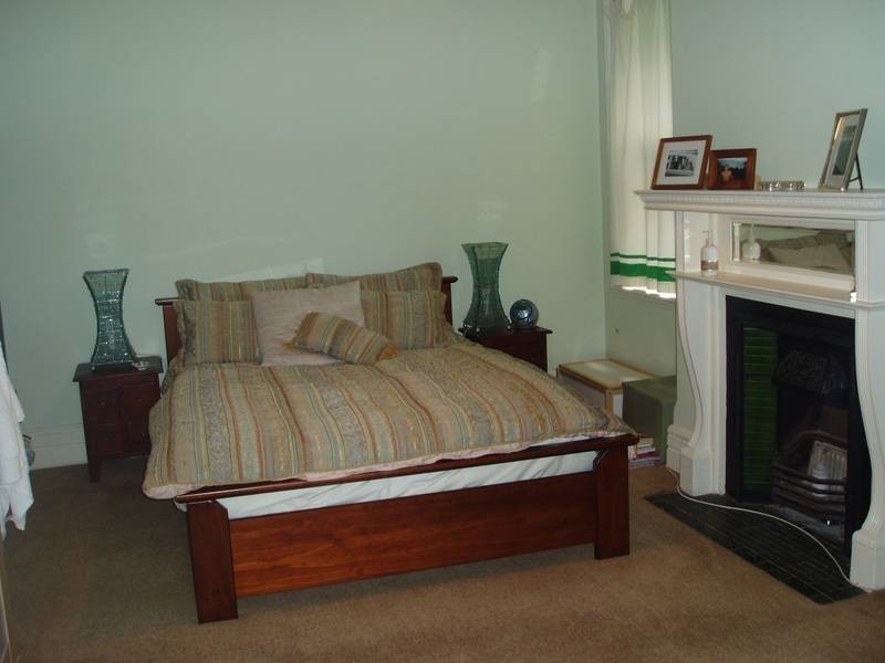 2/18 Lower Wycombe Rd, Neutral Bay NSW 2089