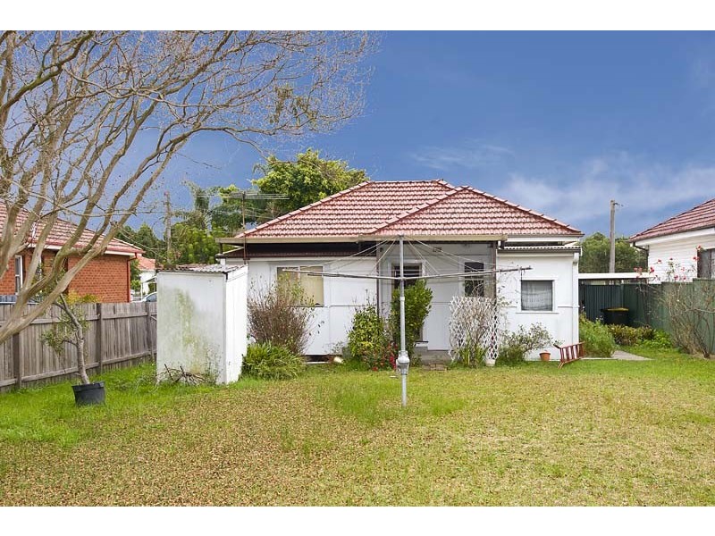 12 Heath Street, Auburn NSW 2144
