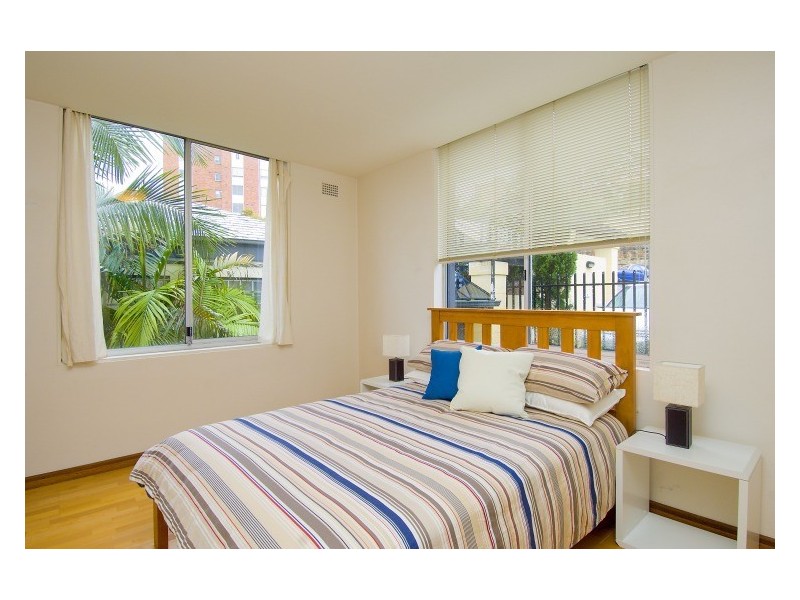 5/27B Elamang Ave, Kirribilli NSW 2061