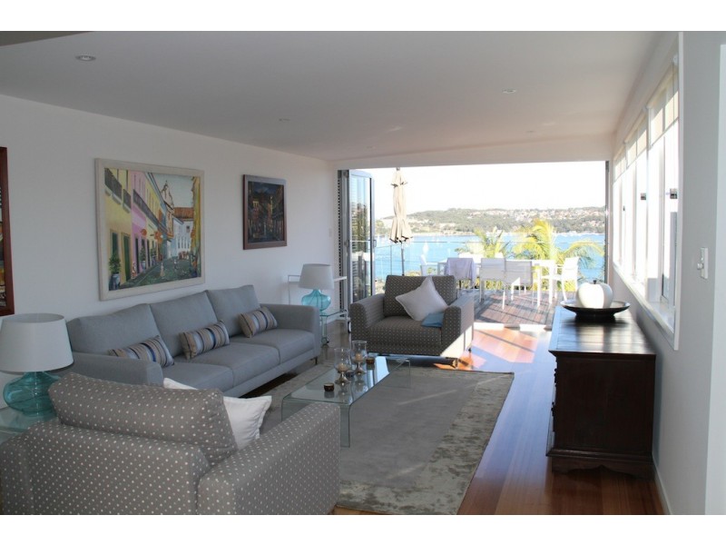 19 Moore Street, Clontarf NSW 2093