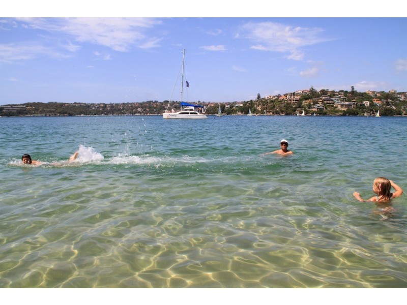 19 Moore Street, Clontarf NSW 2093