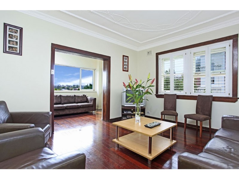 324 Edgecliff Road, Woollahra NSW 2025