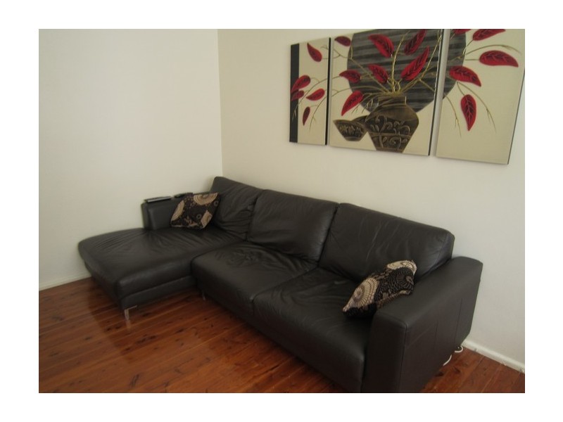 2/5a Priory Road, Waverton NSW 2060