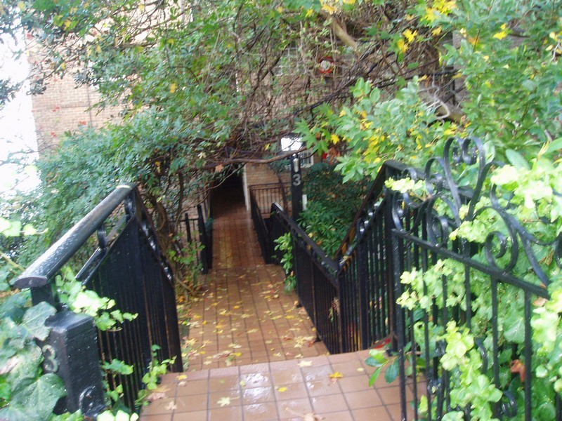 13/3 Waruda St, Kirribilli NSW 2061