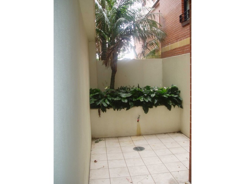 1/236 Pacific Hwy, Crows Nest NSW 2065