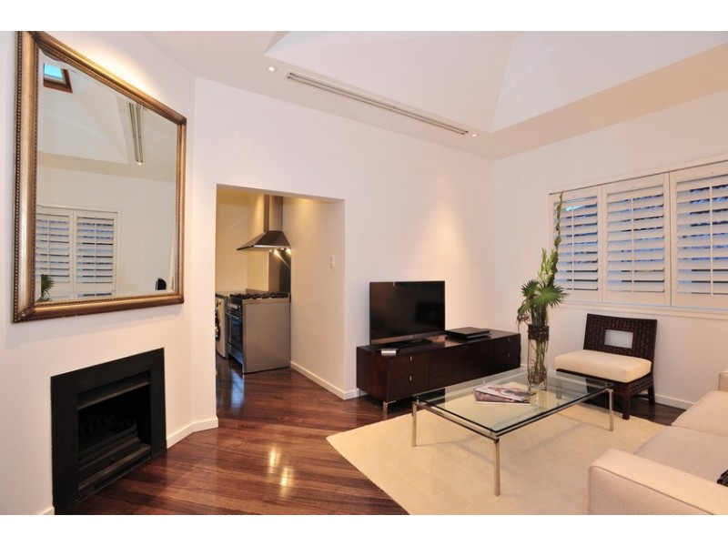 18 Holdsworth Street, Neutral Bay NSW 2089