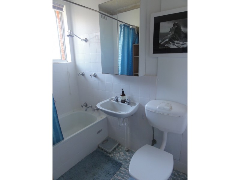 11/109 Pacific Parade, Dee Why NSW 2099