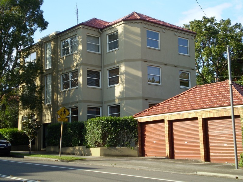 2/133 Ben Boyd Road, Neutral Bay NSW 2089