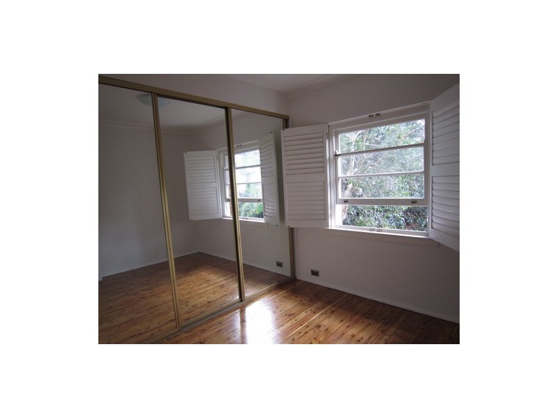 9/5a Priory Rd, Waverton NSW 2060